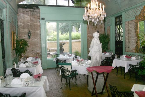 Cedar Grove Hotel 008